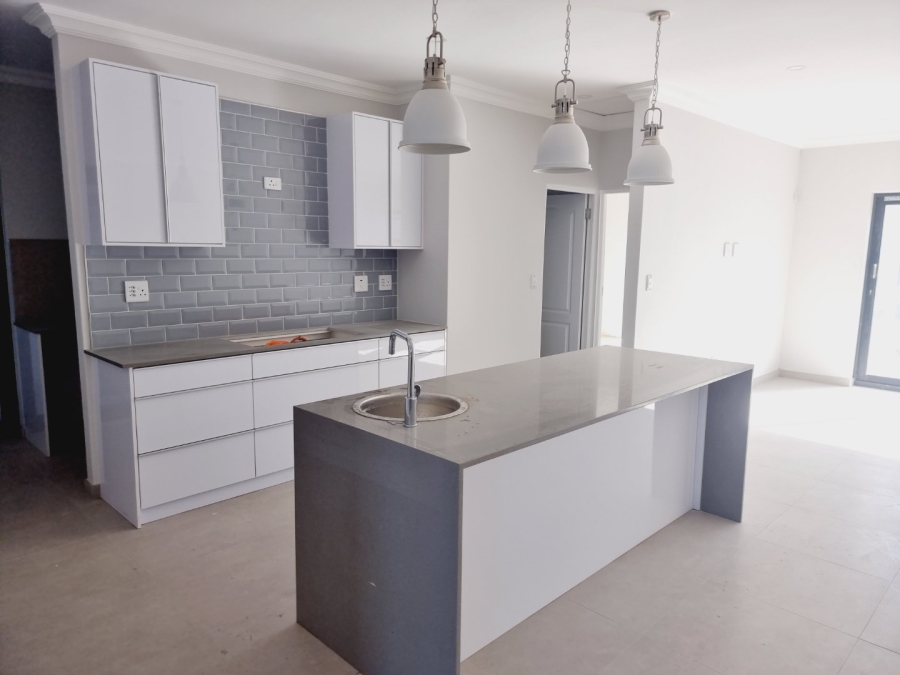 4 Bedroom Property for Sale in Sandown Western Cape